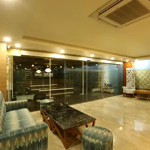 4* Hotel Omega - Central, Sec 45