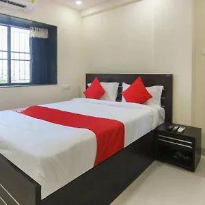 4* Hotel O 31